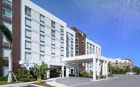 Home2 Suites By Hilton Ft. Lauderdale Airport-Cruise Port